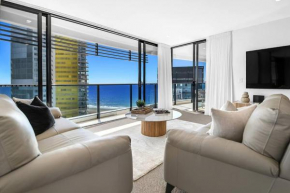 BEACH Beauty at Oracle 12502, Surfers Paradise
